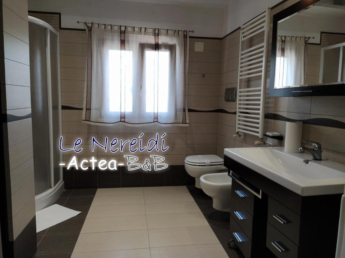 Le Nereidi B&B Acireale Centro Luaran gambar