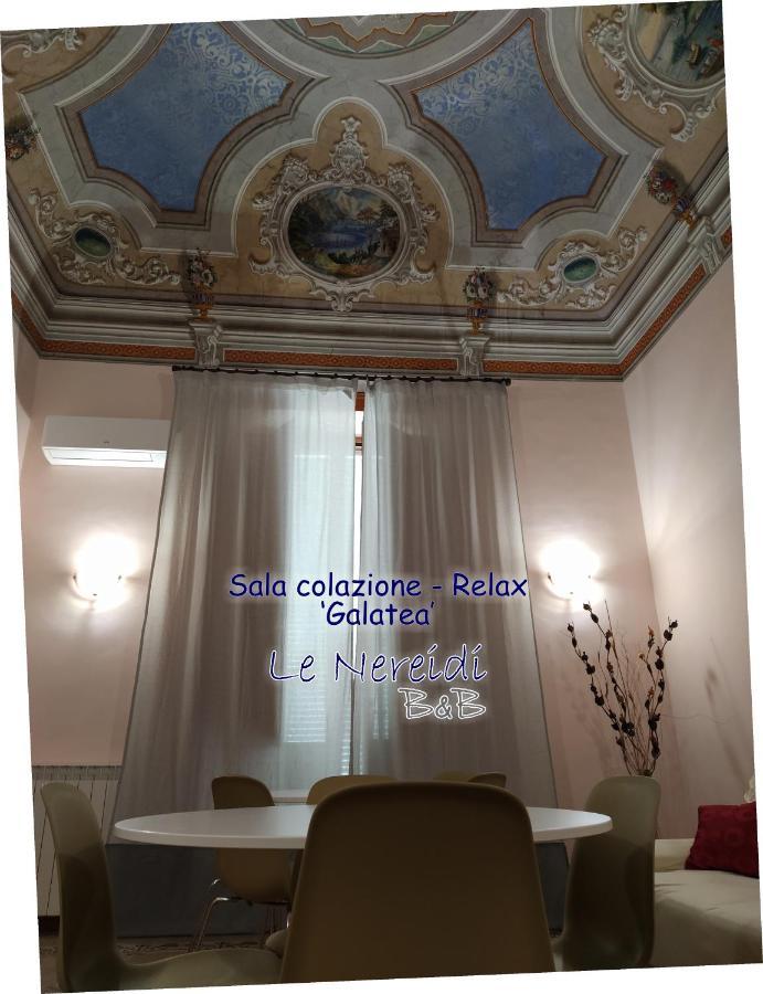 Le Nereidi B&B Acireale Centro Luaran gambar