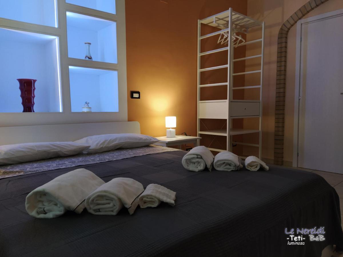Le Nereidi B&B Acireale Centro Luaran gambar