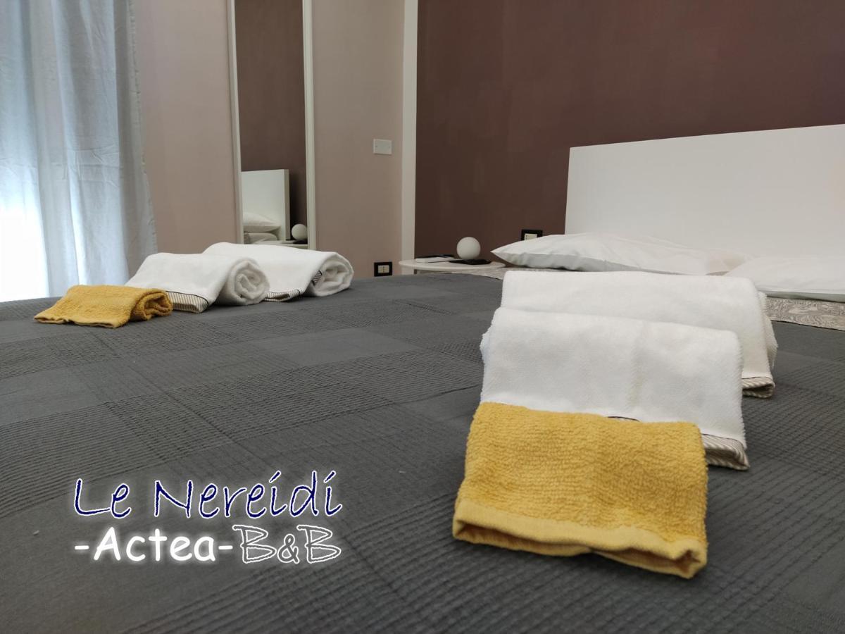 Le Nereidi B&B Acireale Centro Luaran gambar