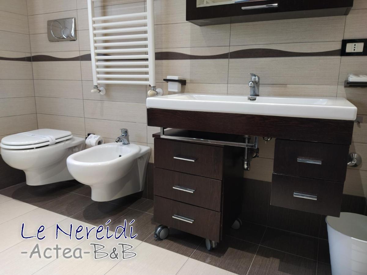 Le Nereidi B&B Acireale Centro Luaran gambar