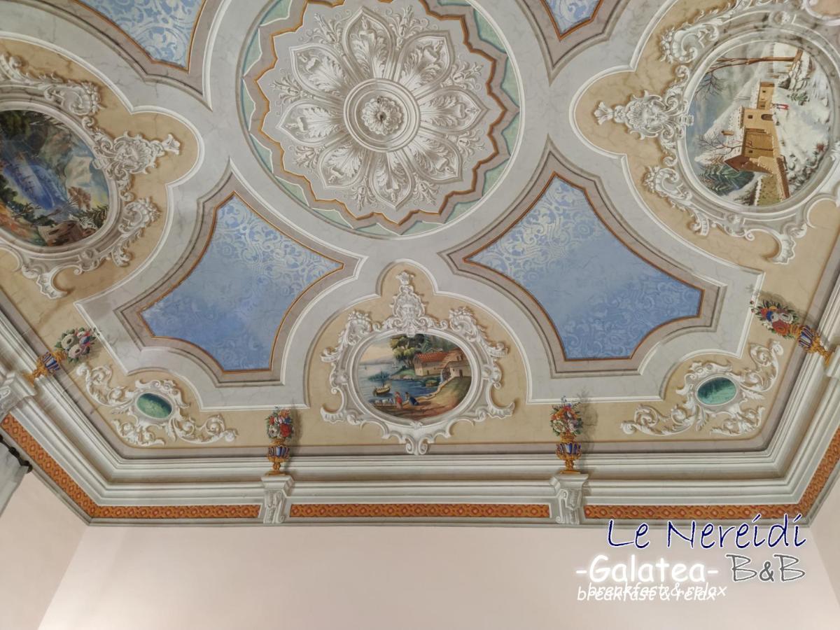Le Nereidi B&B Acireale Centro Luaran gambar